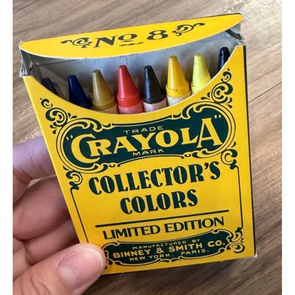 Vintage 1991 Crayola Collector's Colors Limited Edition Tin w/ 8 Crayon Pack